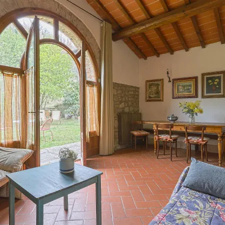 بيت للعطل Il Poderino By Interhome *